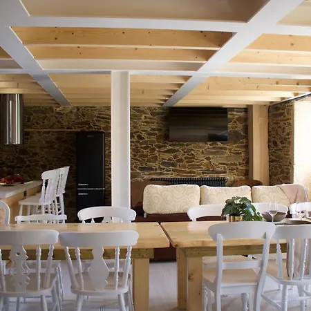 O Lar De San Fins Tatil Evi A Coruña