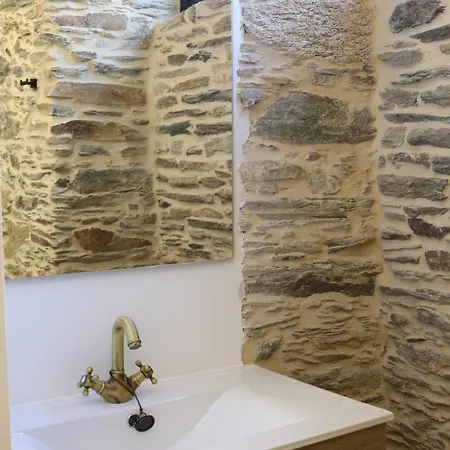 O Lar De San Fins * A Coruña