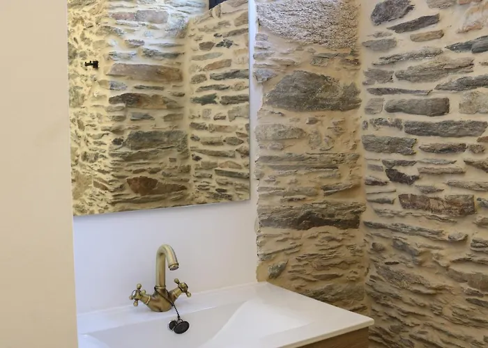 O Lar De San Fins * A Coruna